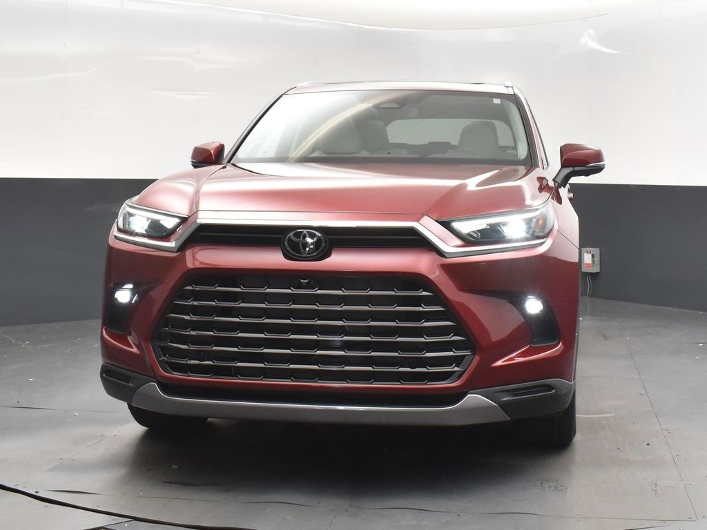 Used 2025 Toyota Grand Highlander FWD image 10