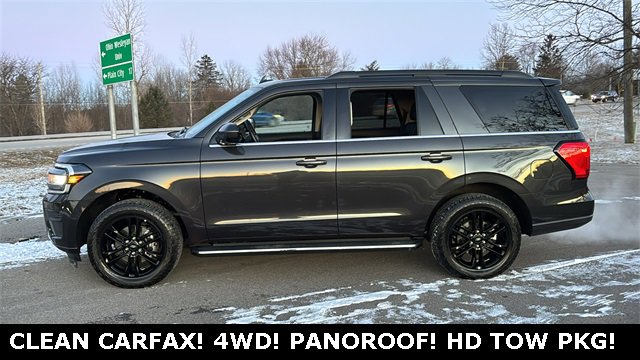 Used 2023 Ford Expedition XLT image 3