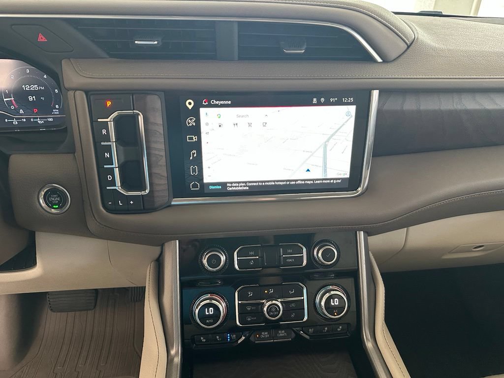 Used 2023 GMC Yukon Denali w/ Denali Reserve Package RWD image 24