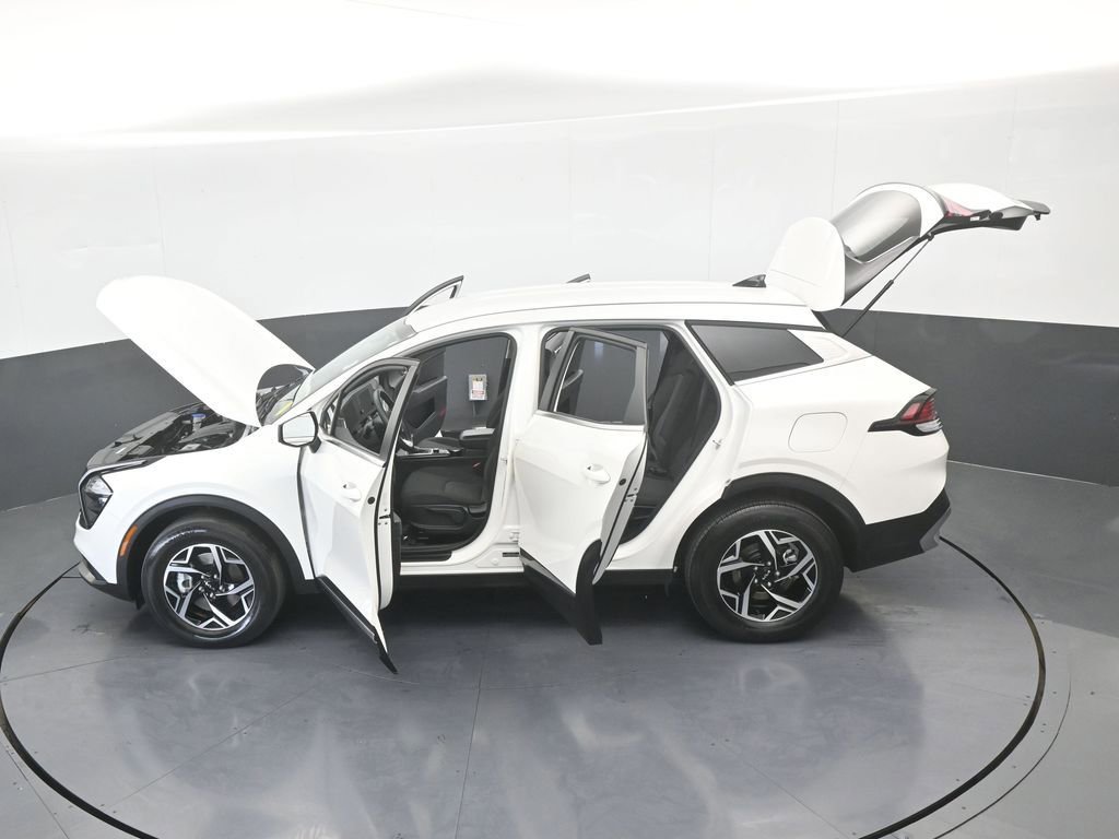 Used 2023 Kia Sportage LX image 63