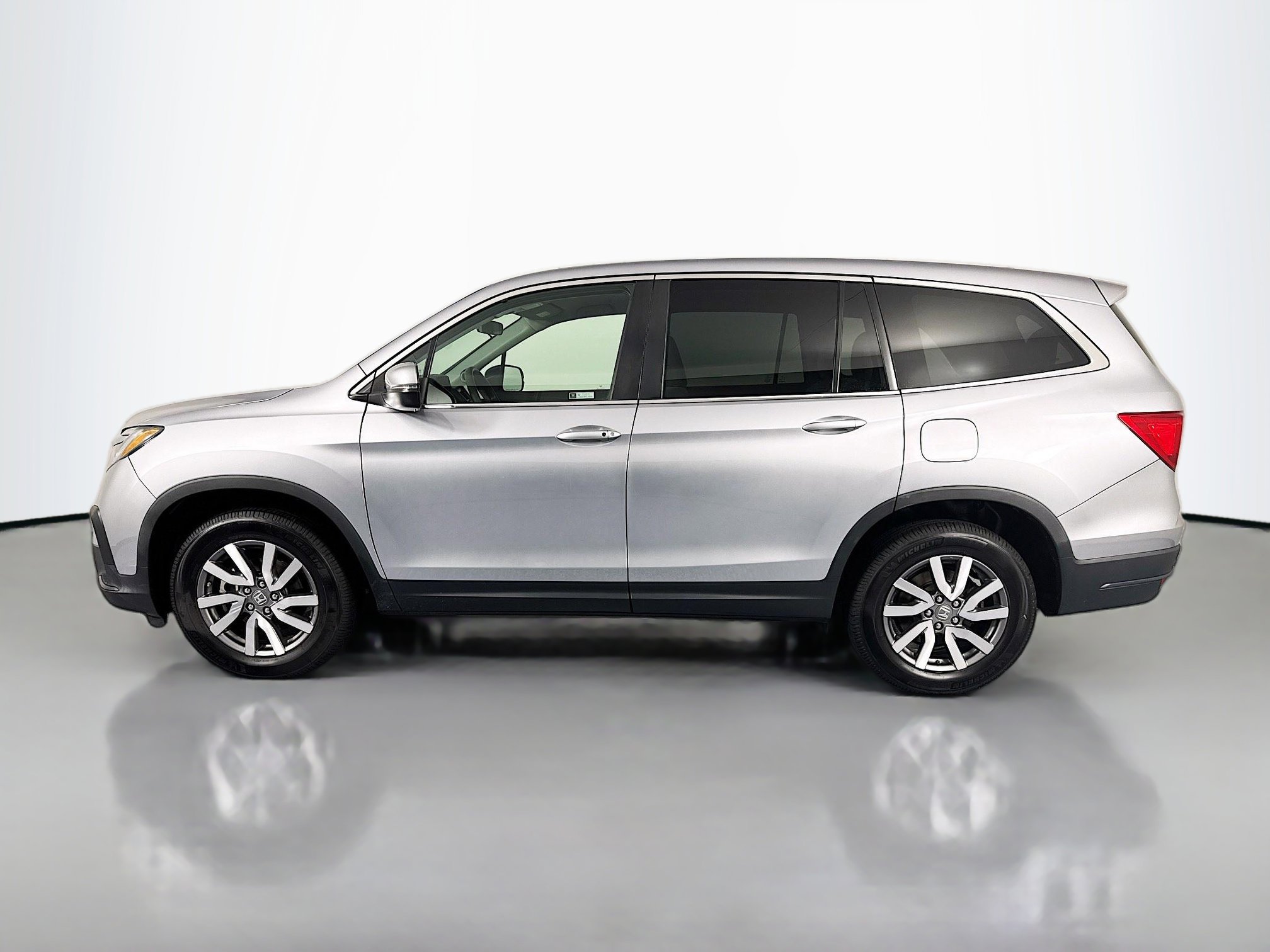 Certified 2019 Honda Pilot EX image 8
