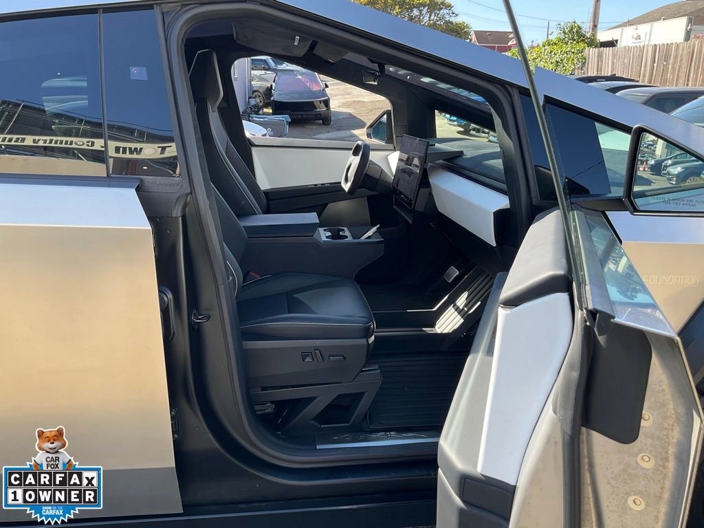 Used 2024 Tesla Cybertruck Cyberbeast image 62