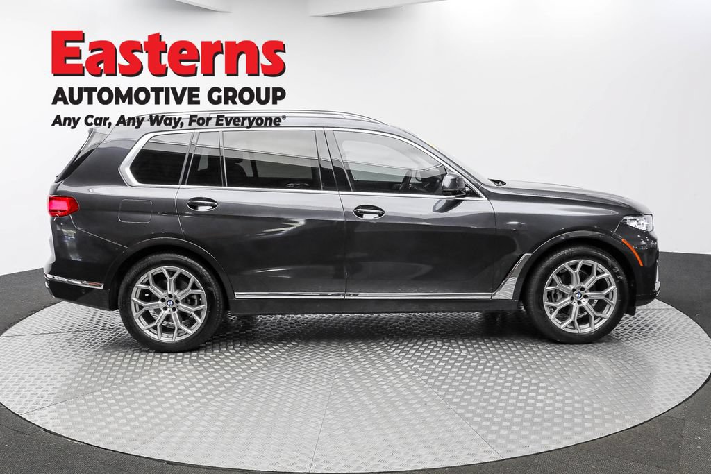 Used 2022 BMW X7 xDrive40i w/ Premium Package AWD/4WD image 4