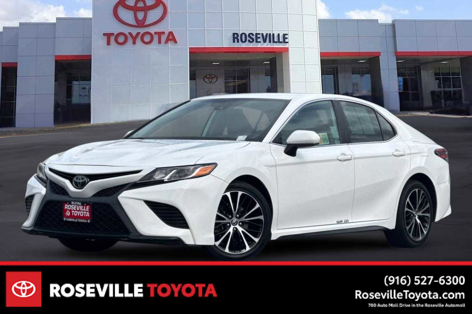 Used 2019 Toyota Camry SE w/ Carpet Mat Package