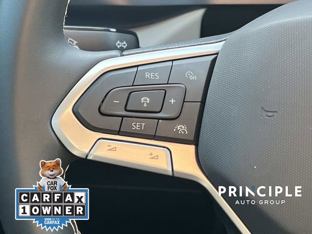 Certified 2023 Volkswagen Taos SE w/ Panoramic Sunroof Package image 18