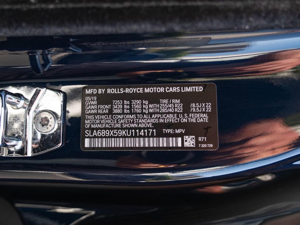 Certified 2019 Rolls-Royce Cullinan AWD/4WD image 47
