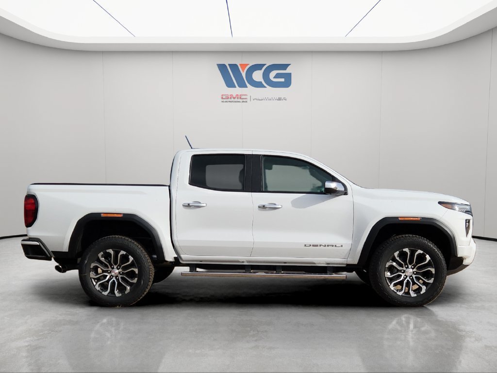 New 2026 GMC Canyon Denali AWD/4WD image 3