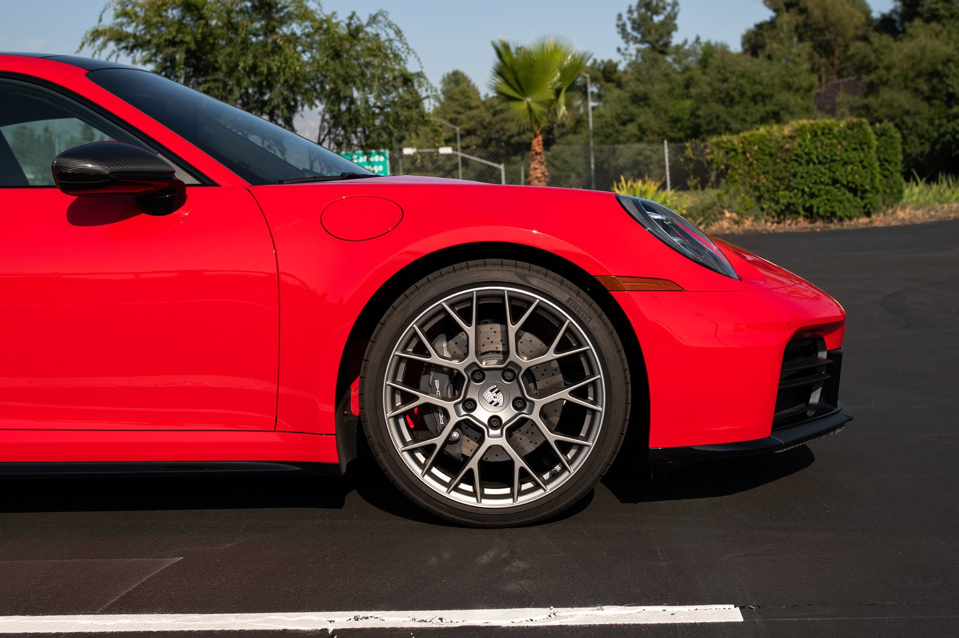 Used 2025 Porsche 911 Carrera RWD image 13