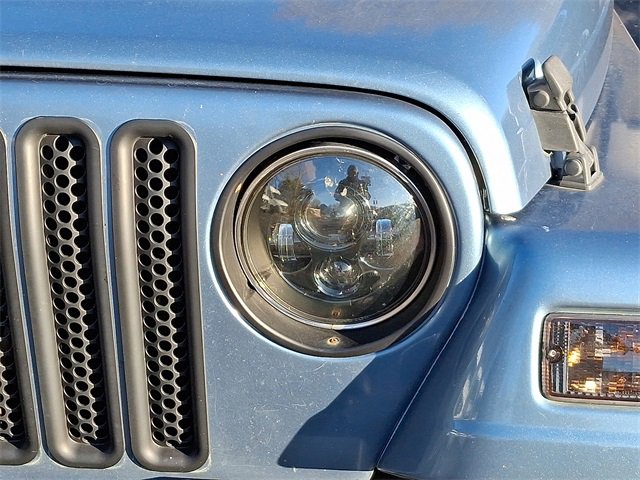 Used 1999 Jeep Wrangler SE image 9