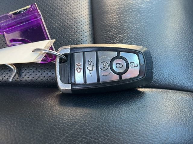 Used 2019 Ford F150 Lariat image 39