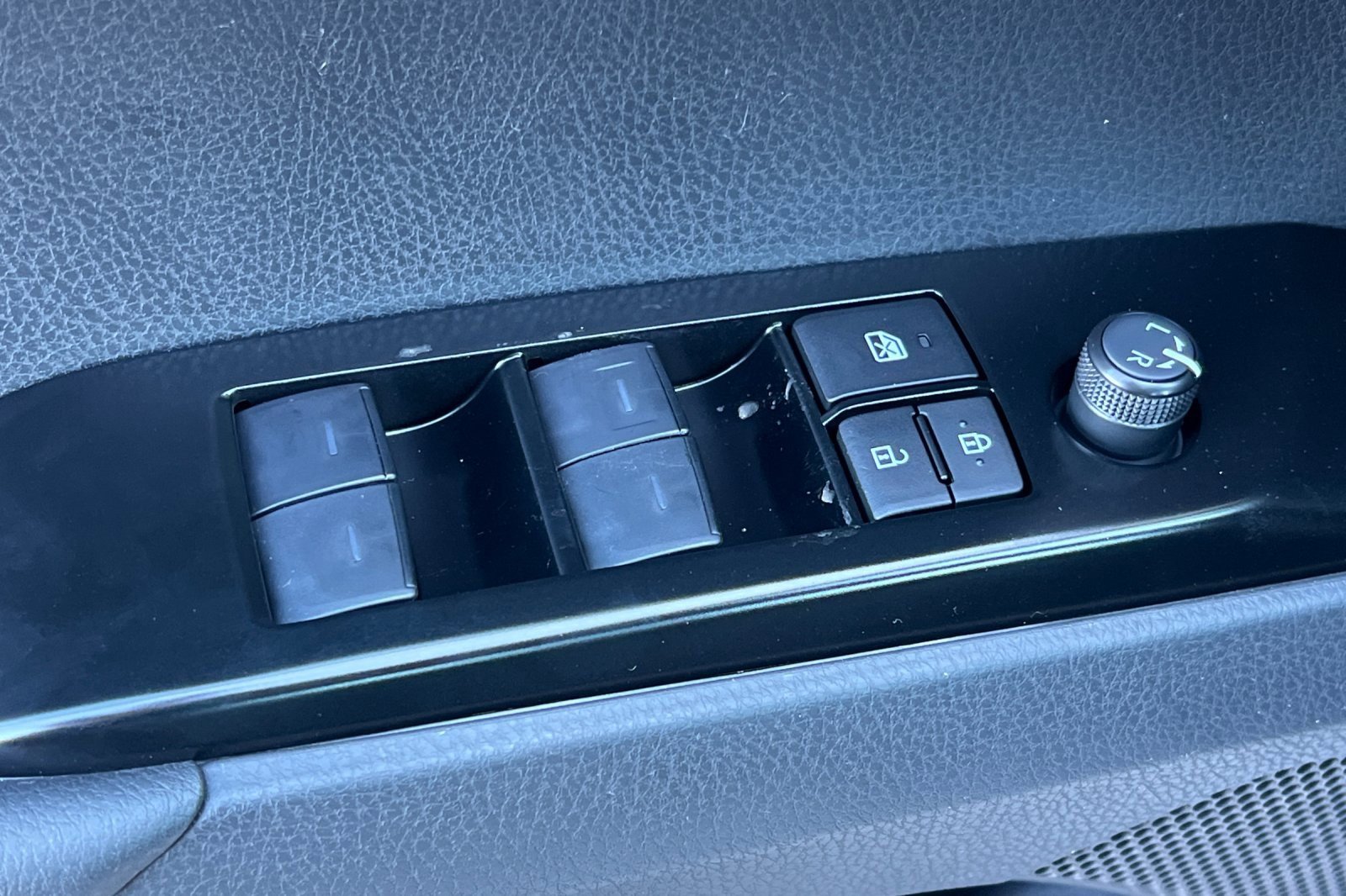 New 2026 Toyota Camry SE image 14