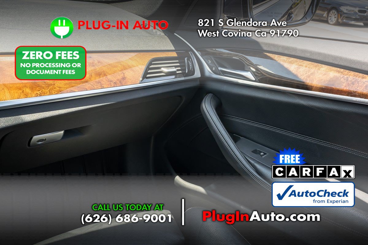 Used 2019 BMW 530e xDrive w/ Premium Package AWD/4WD image 19