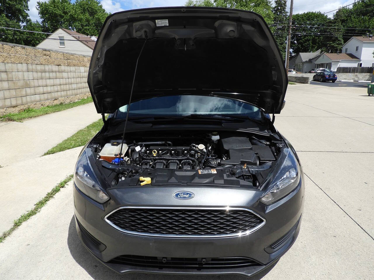Used 2018 Ford Focus SE FWD image 39
