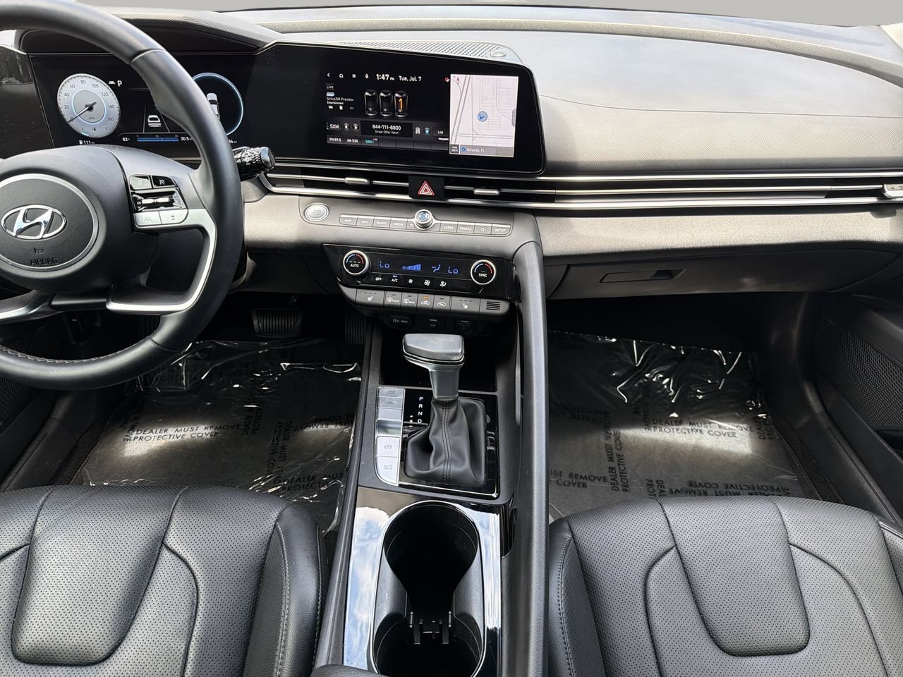 Used 2023 Hyundai Elantra Limited FWD image 14