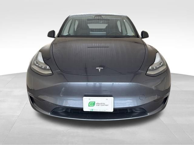 Used 2021 Tesla Model Y Long Range image 2