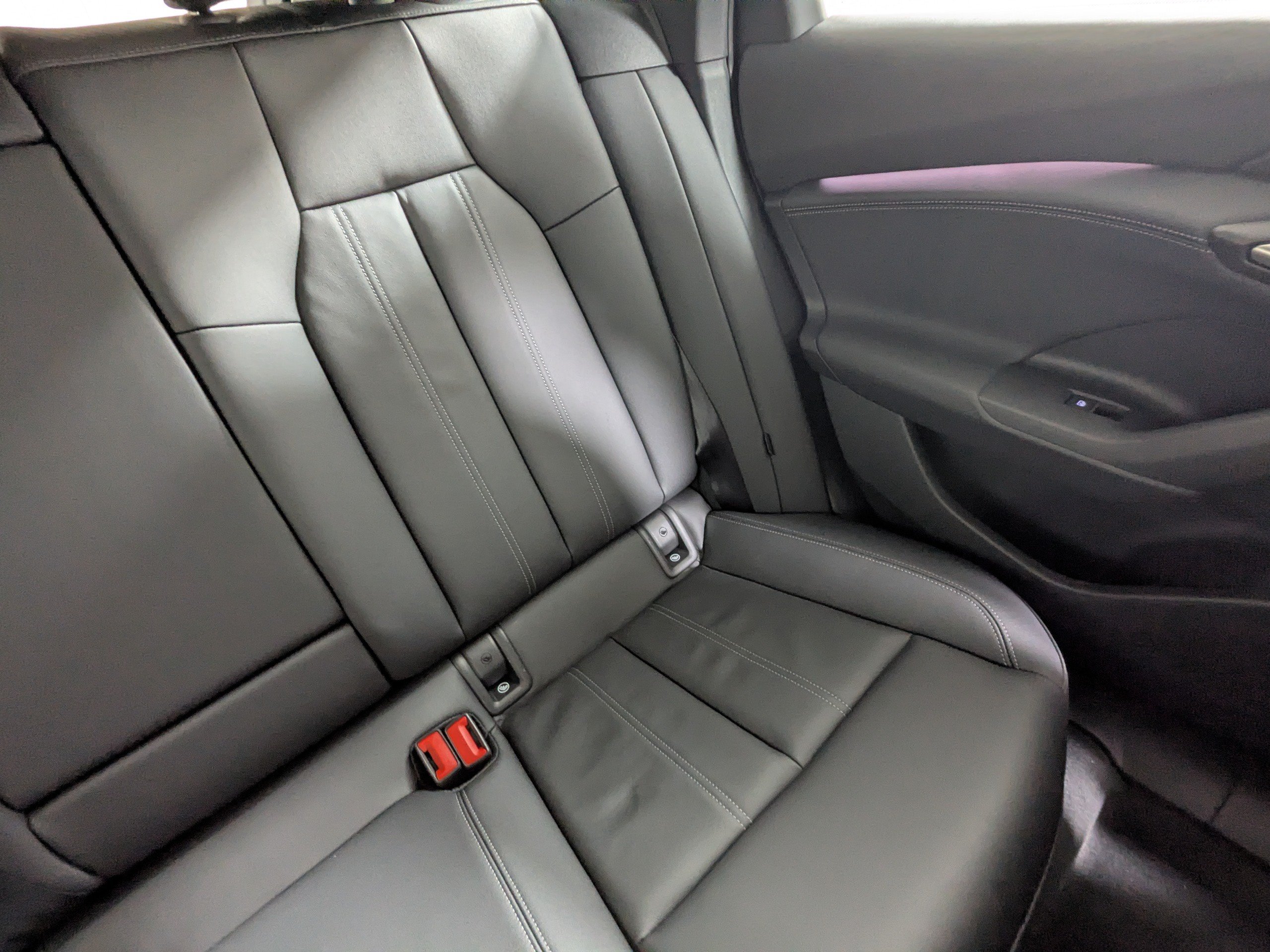 Certified 2025 Audi A6 e-tron Premium w/ Ultra Package AWD/4WD image 16