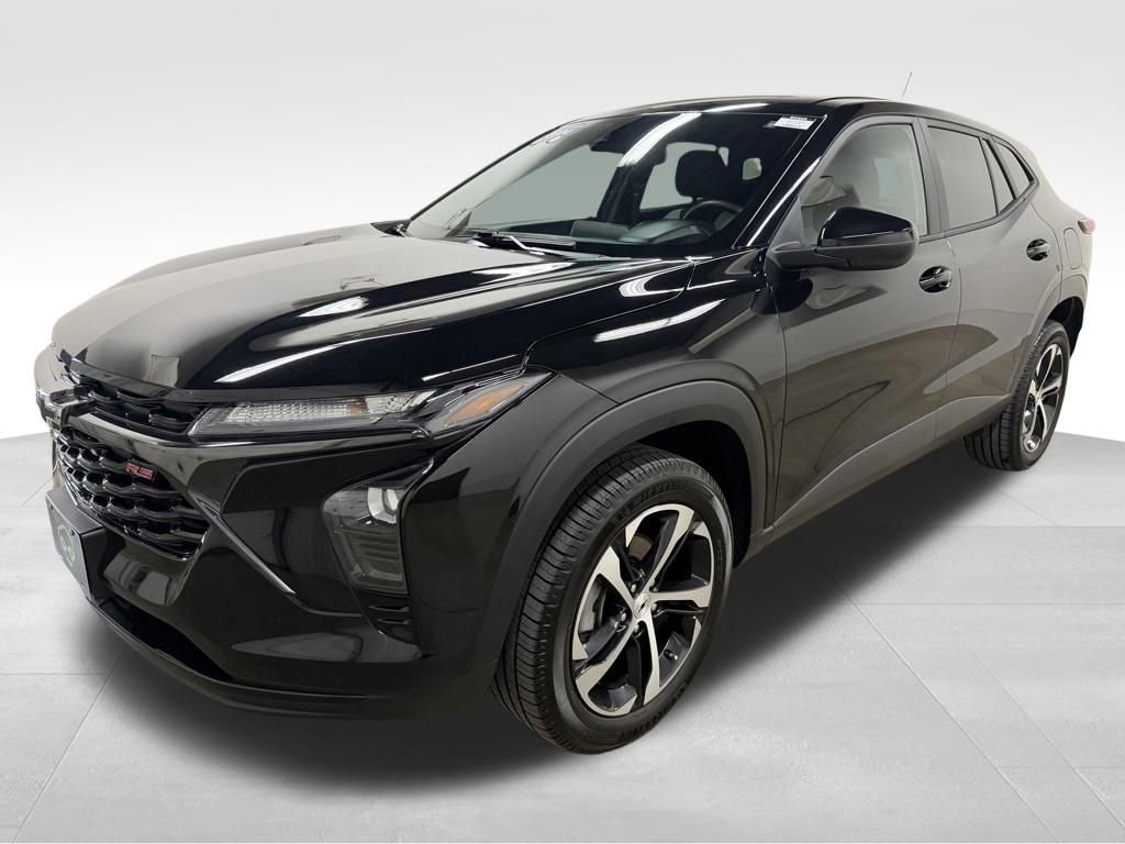Certified 2024 Chevrolet Trax RS w/ Driver Confidence Package FWD image 6
