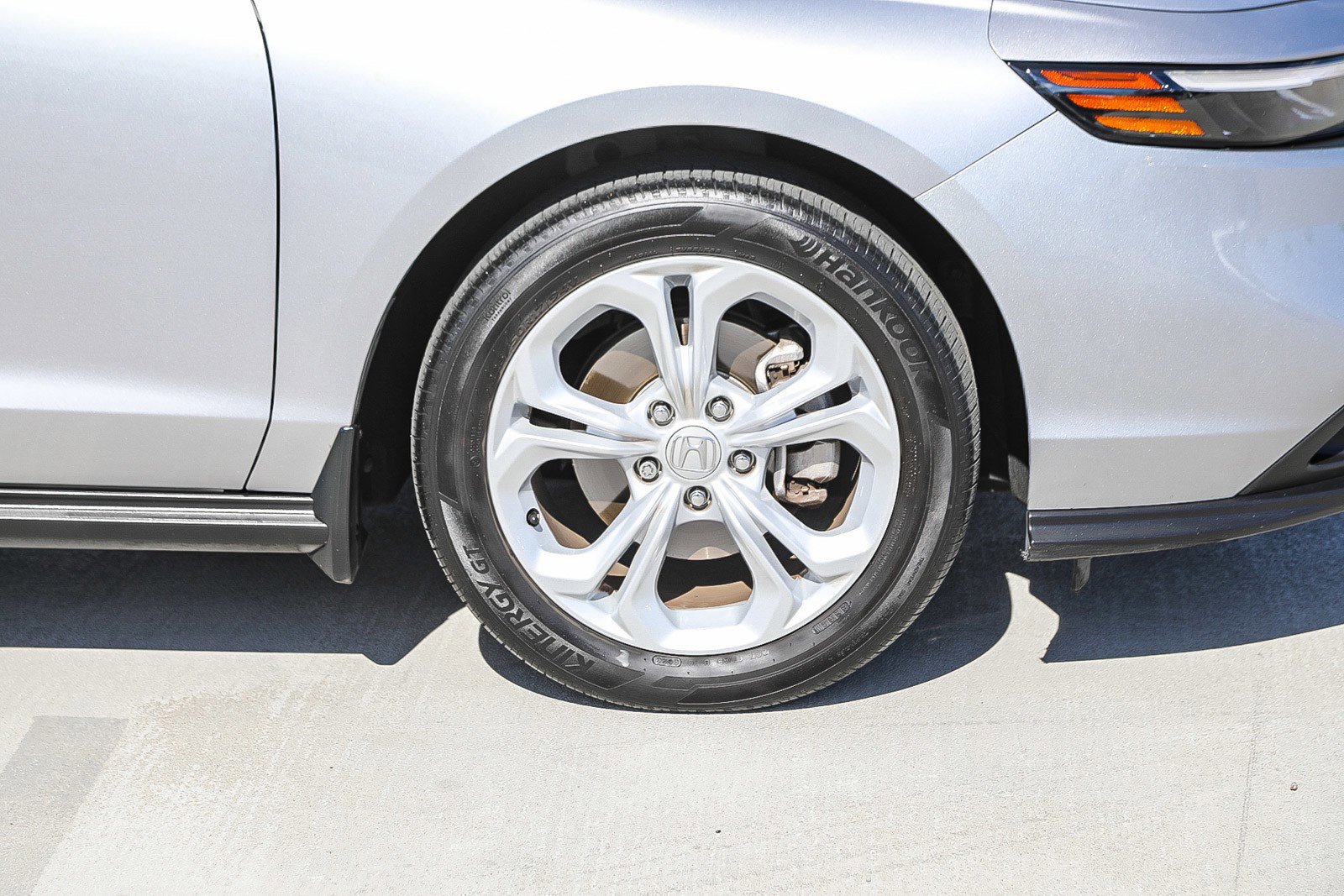 Used 2024 Honda Accord LX image 10