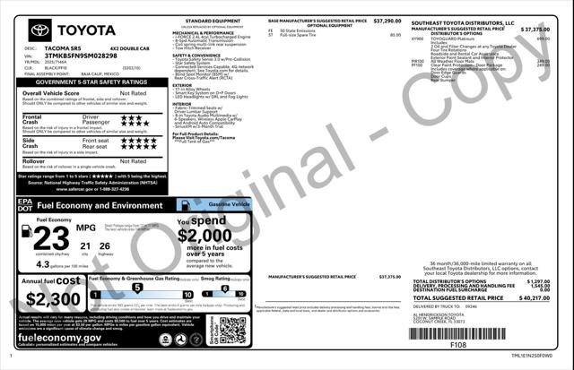 Used 2025 Toyota Tacoma SR5 image 4