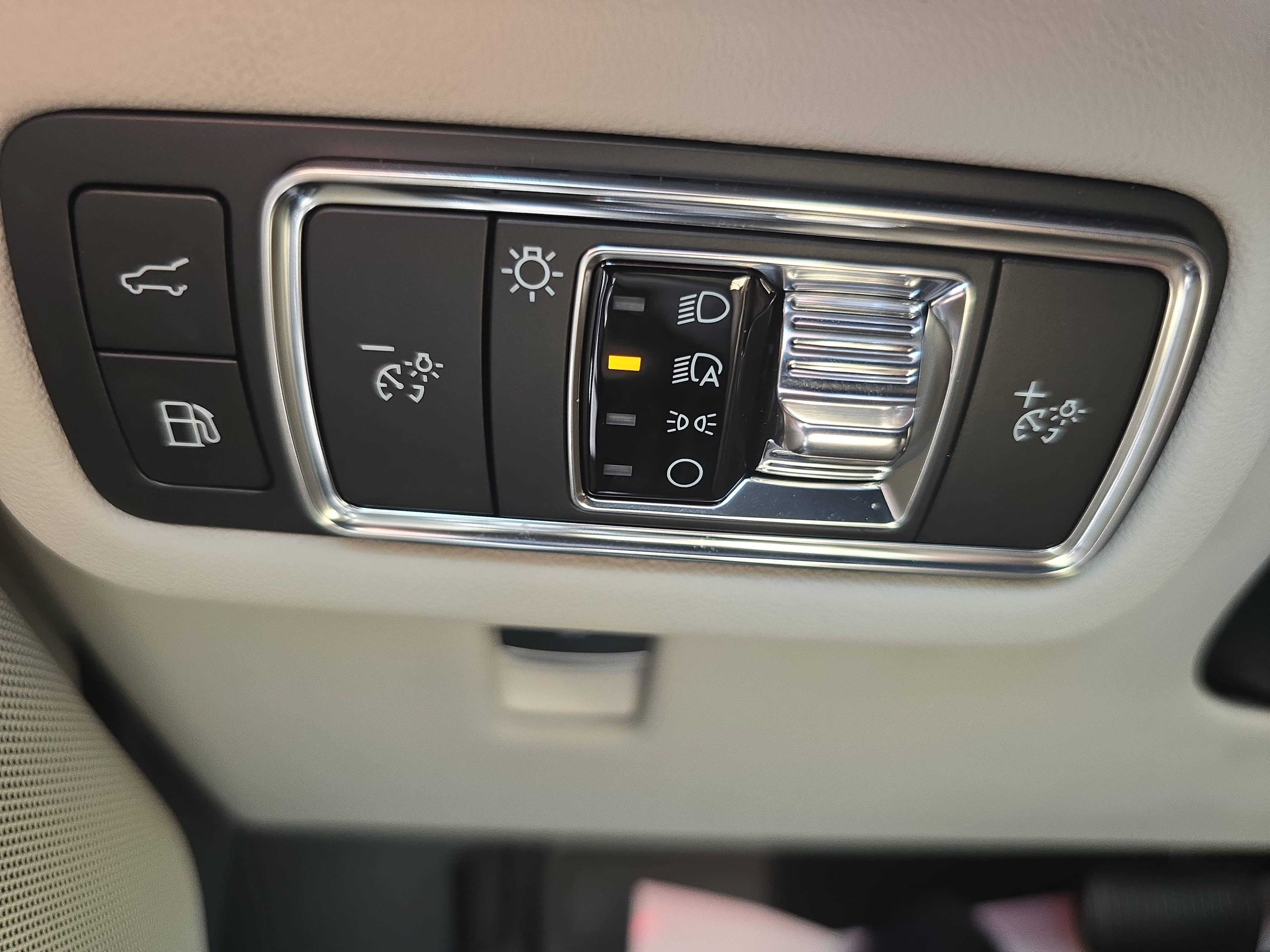 New 2026 Lincoln Nautilus Premier w/ Equipment Group 102A AWD/4WD image 26