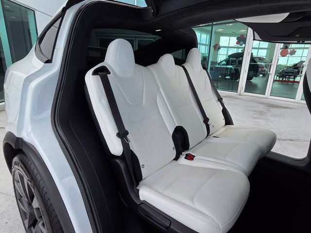 Used 2022 Tesla Model X AWD/4WD image 22