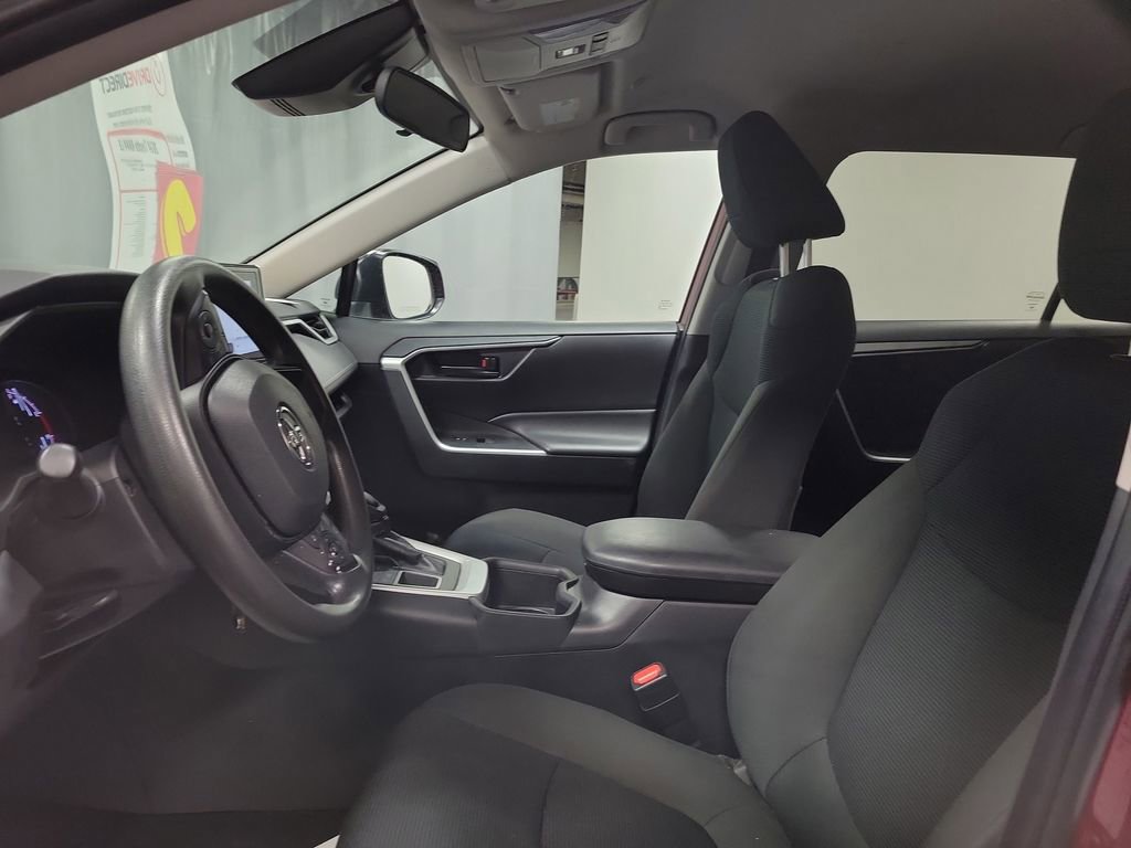 Used 2024 Toyota RAV4 LE image 13