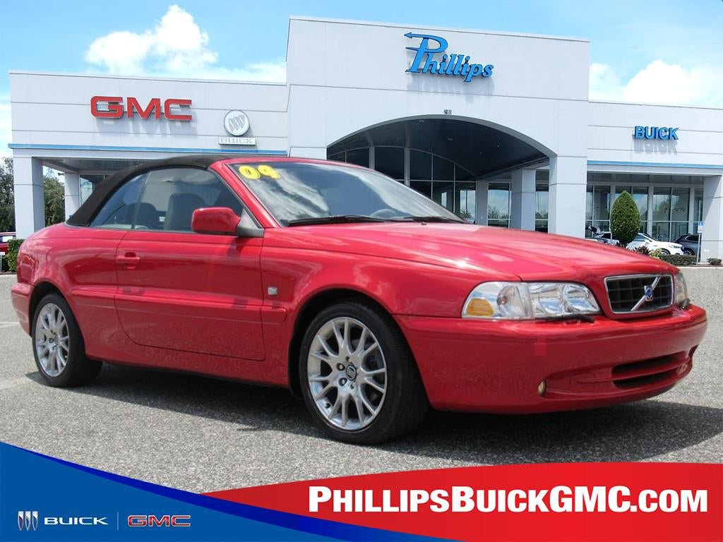 Used 2004 Volvo C70 HT FWD image 1