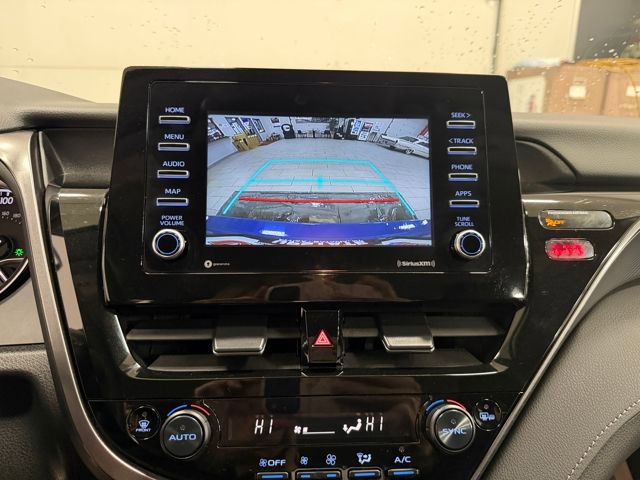 Used 2024 Toyota Camry SE image 43