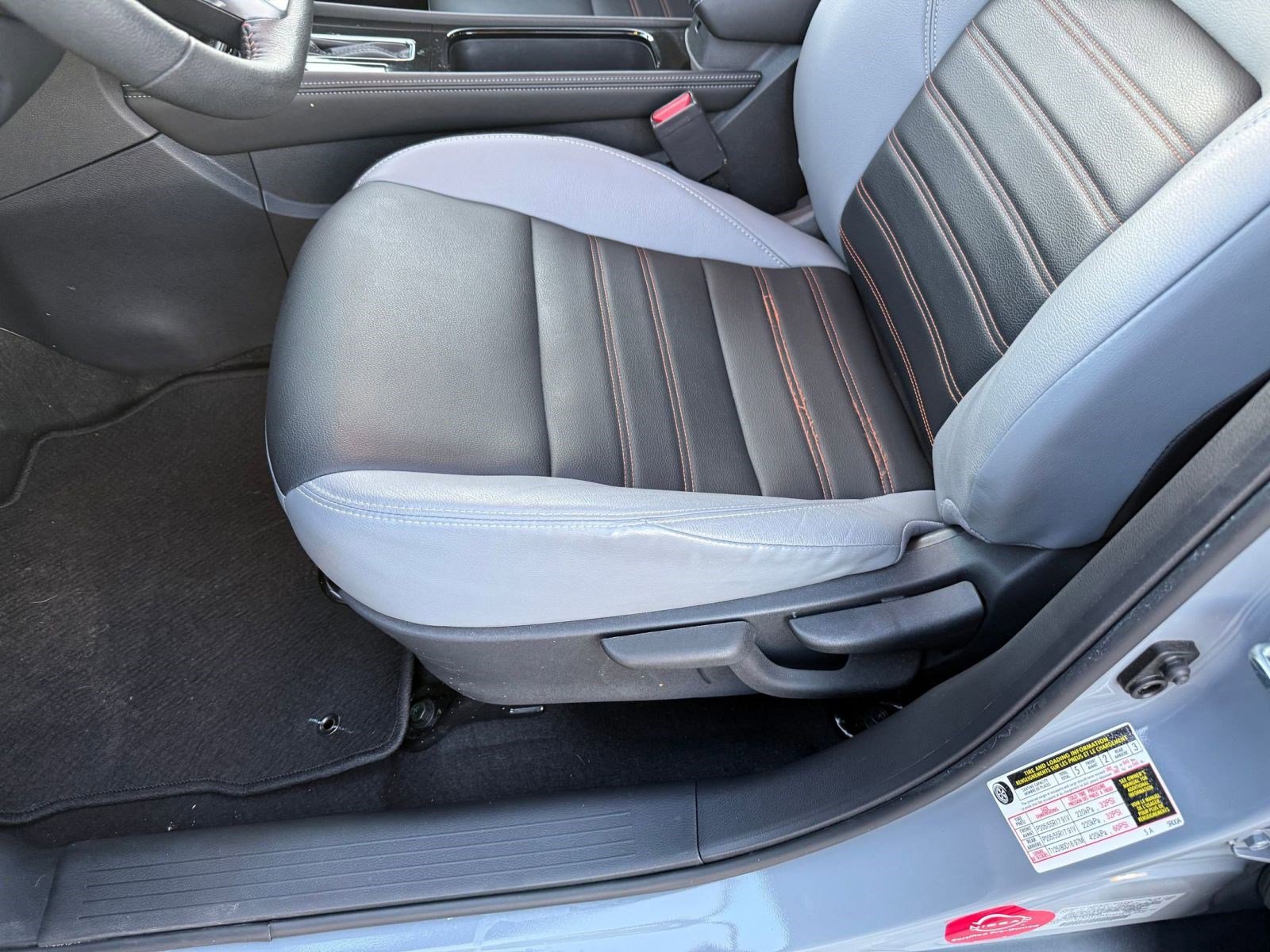 Certified 2023 Nissan Kicks SR w/ SR Premium Package image 12