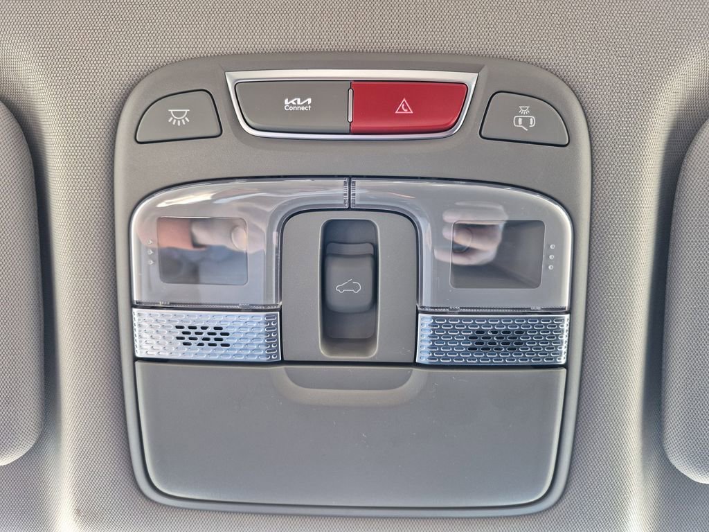 Certified 2025 Kia Telluride S image 25