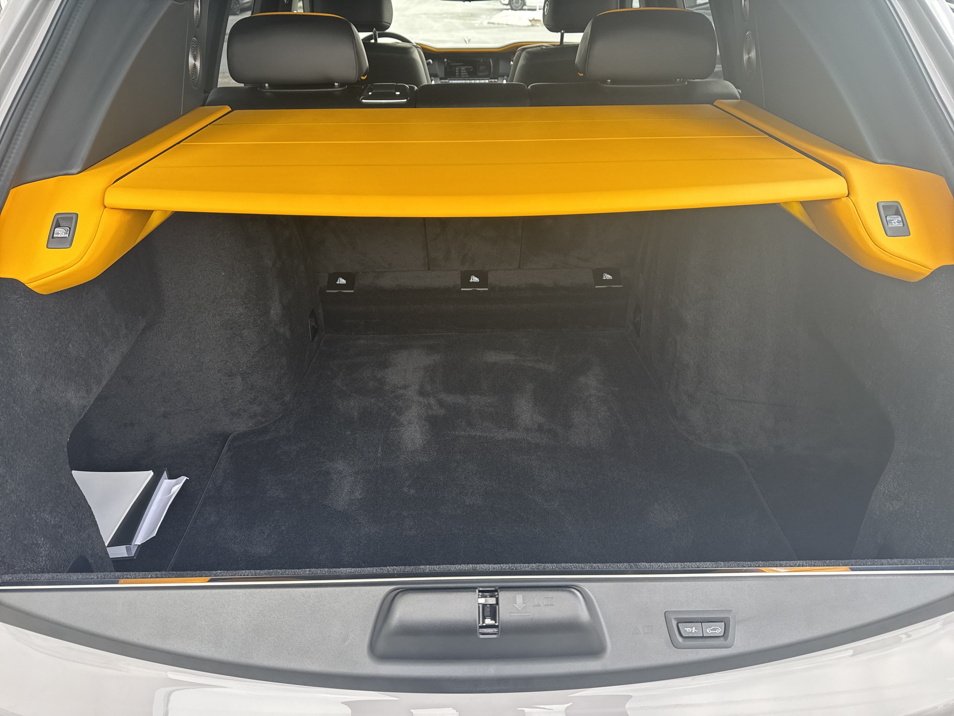 Certified 2024 Rolls-Royce Cullinan w/ Interior Detailing Package AWD/4WD image 28