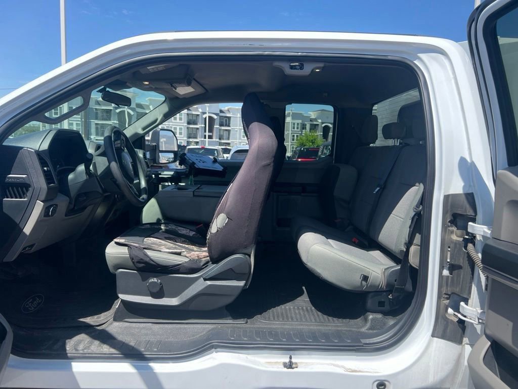 Used 2022 Ford F250 XL w/ Power Equipment Group AWD/4WD image 16