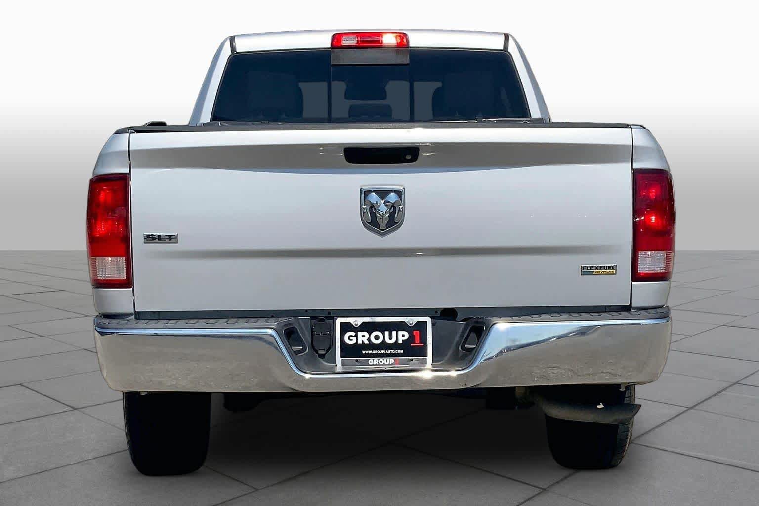 Used 2015 RAM 1500 Classic SLT RWD image 5