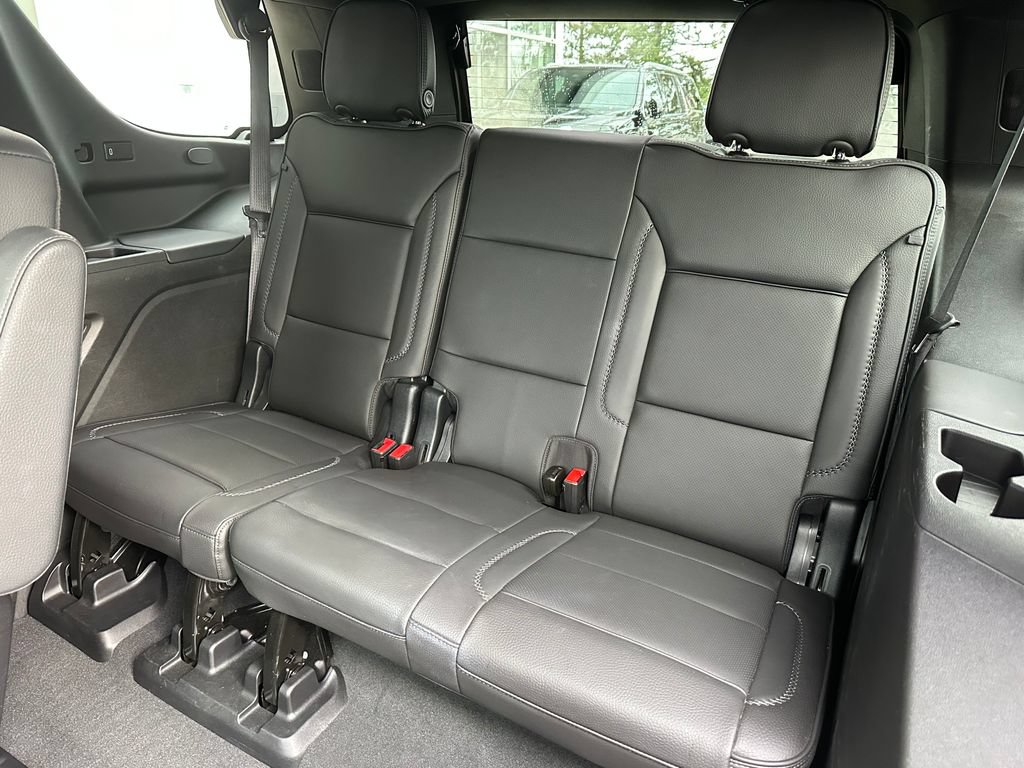 Used 2024 GMC Yukon Denali w/ Denali Reserve Package AWD/4WD image 52