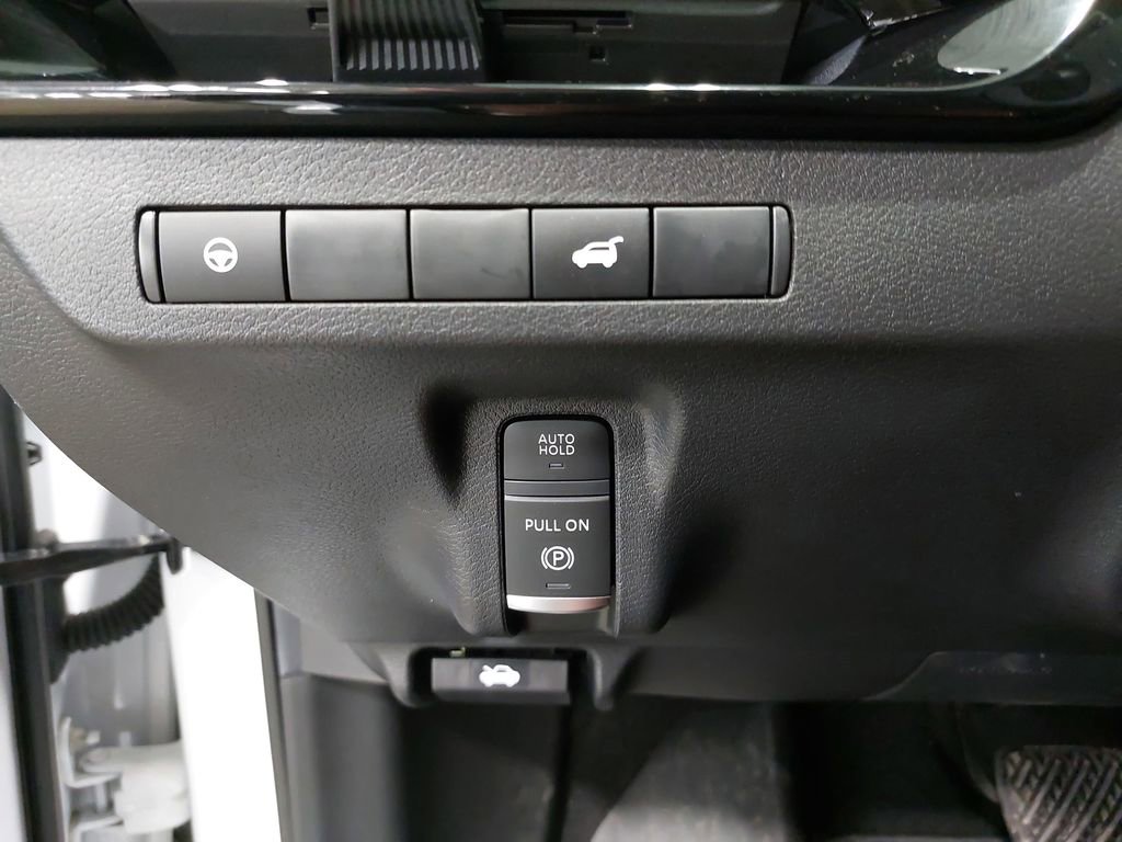 Certified 2025 Nissan Murano SV w/ Cargo Package image 27