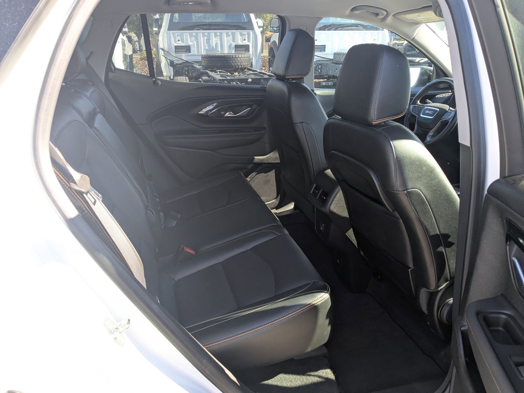 Used 2023 GMC Terrain AT4 image 27