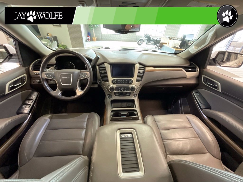 Used 2020 GMC Yukon Denali w/ Open Road Package AWD/4WD image 8