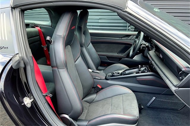 Used 2023 Porsche 911 Targa 4 GTS image 8