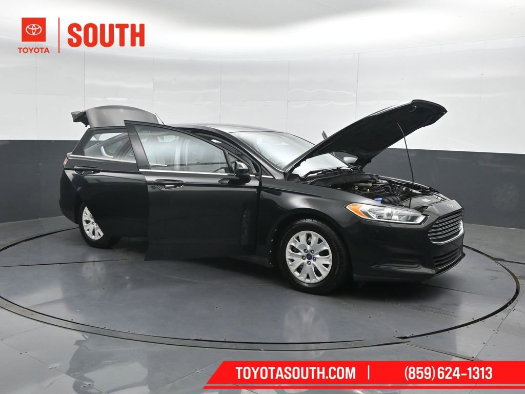 Used 2013 Ford Fusion S FWD image 48