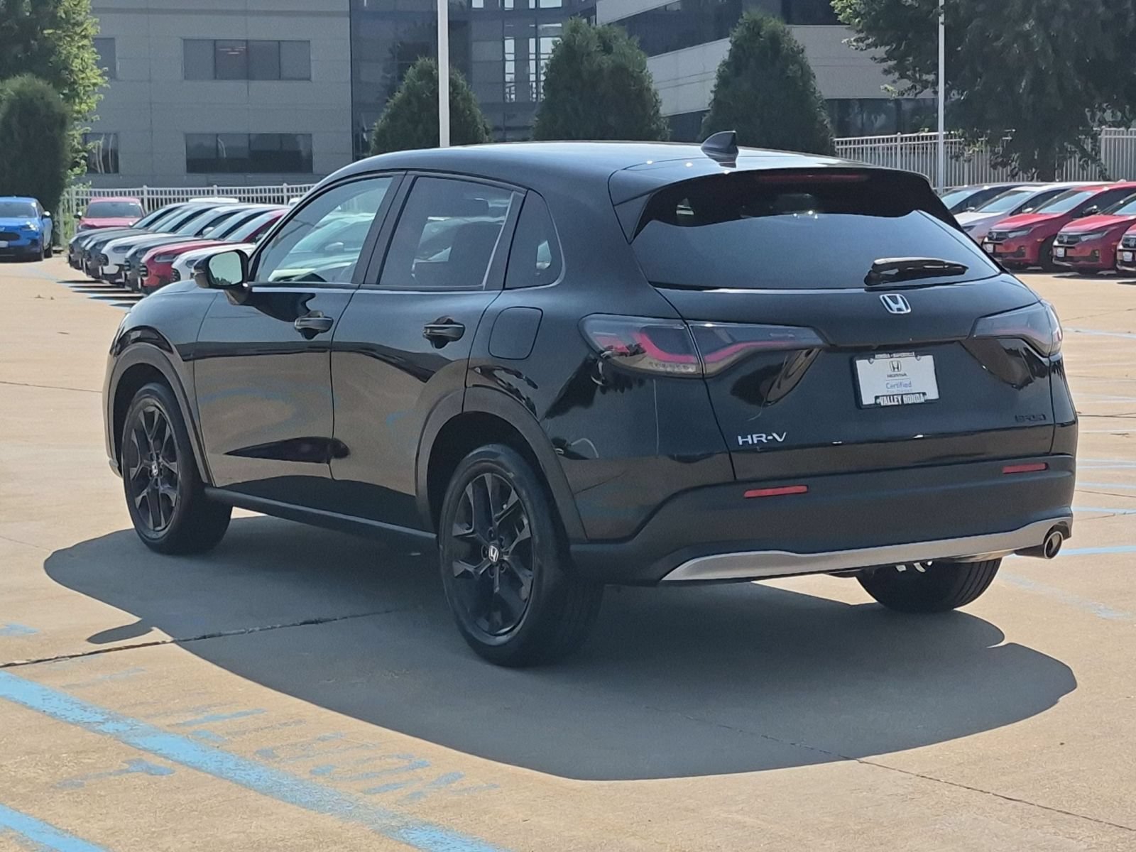 Certified 2025 Honda HR-V Sport image 9