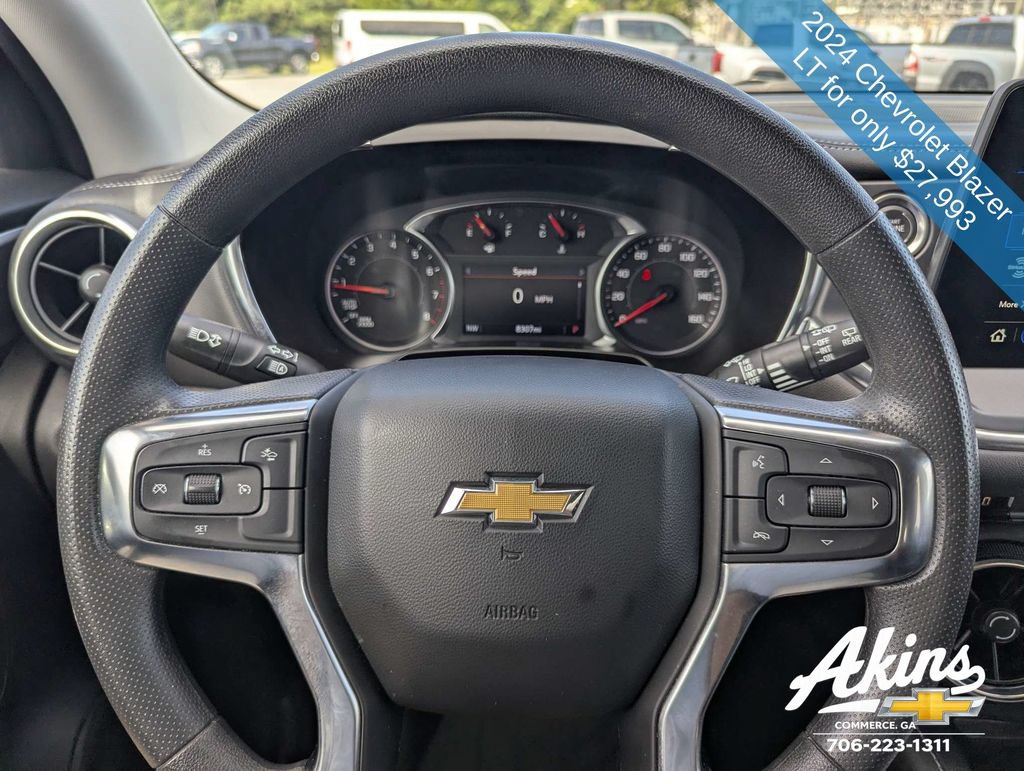 Used 2024 Chevrolet Blazer LT w/ Convenience Package FWD image 28