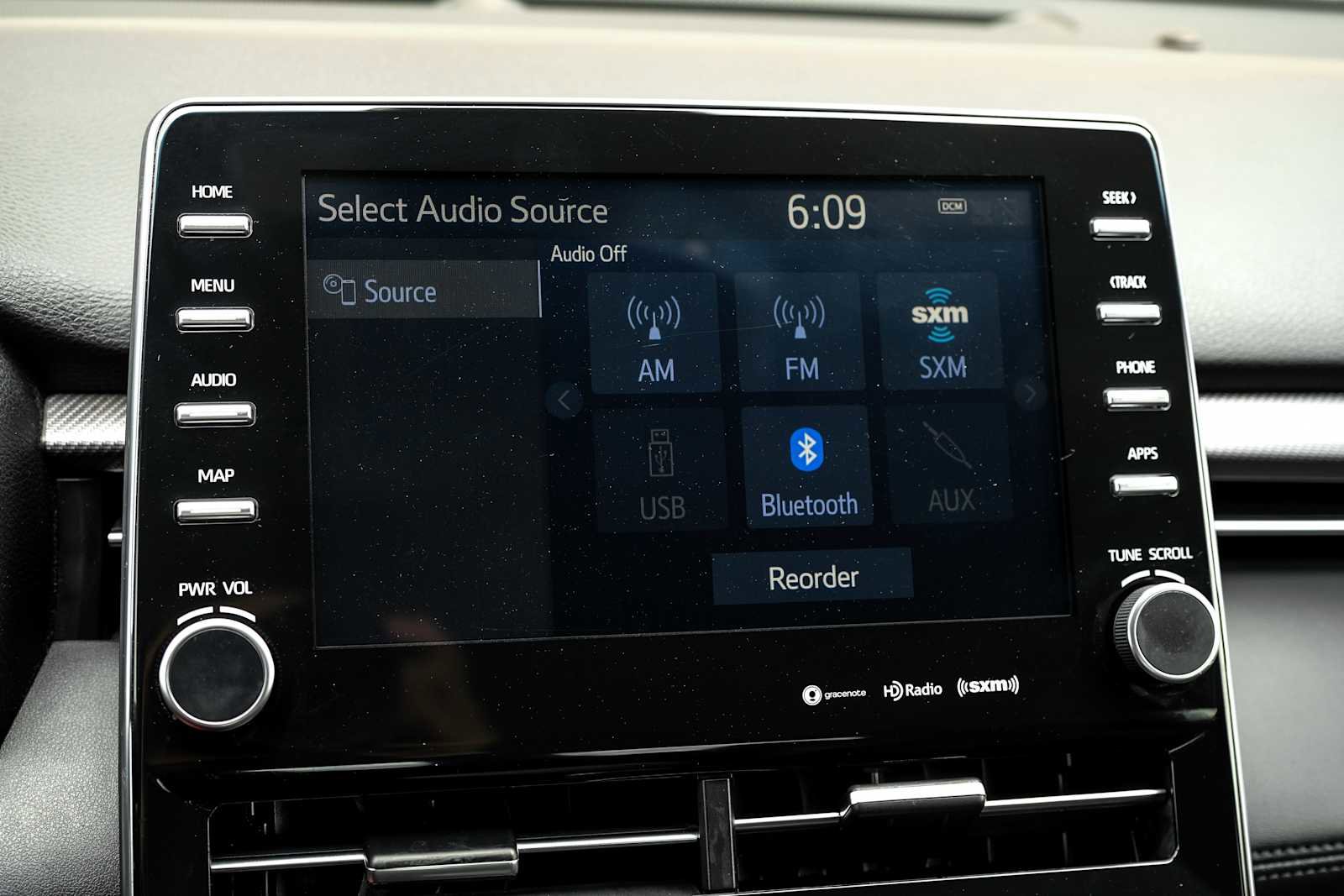 Used 2019 Toyota Avalon XSE image 30