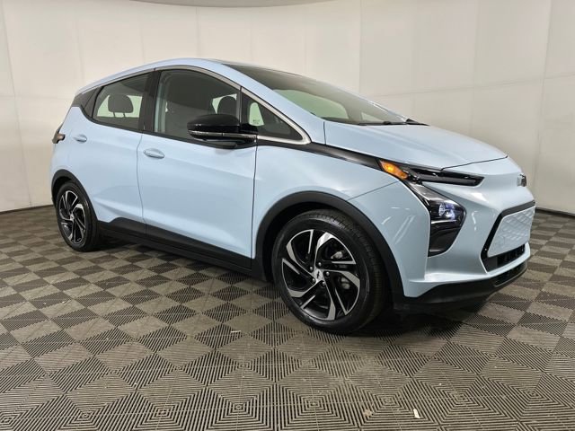 Used 2023 Chevrolet Bolt LT w/ Infotainment Package video 2