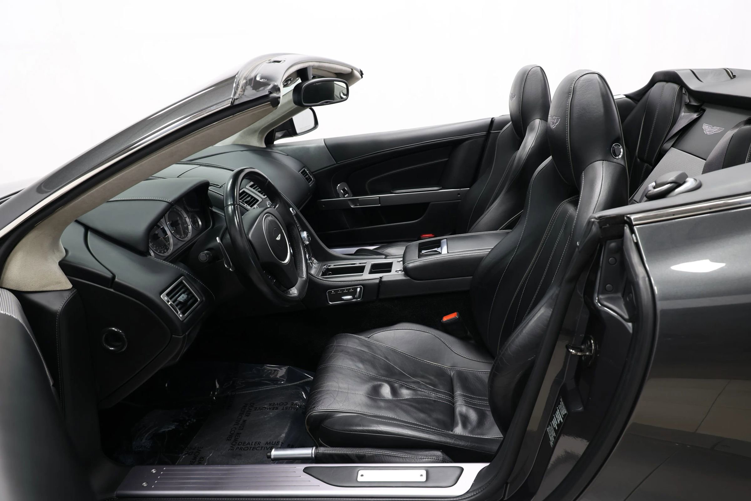 Used 2012 Aston Martin Virage Volante image 17