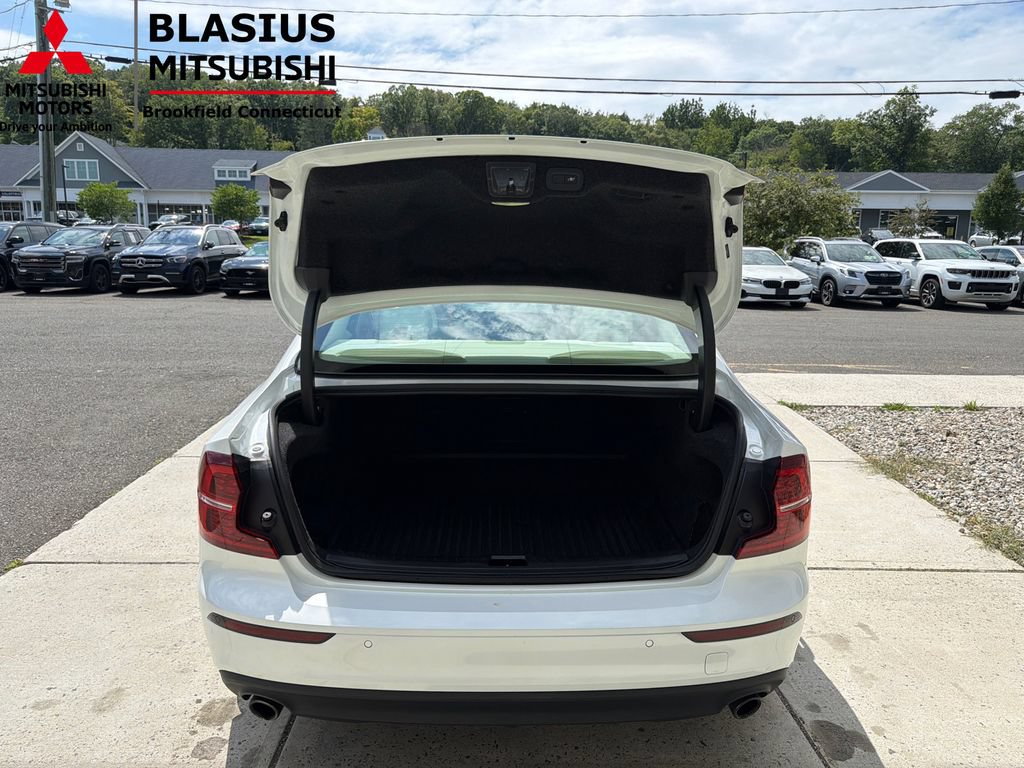 Used 2019 Volvo S60 T5 Momentum w/ Multimedia Package FWD image 62