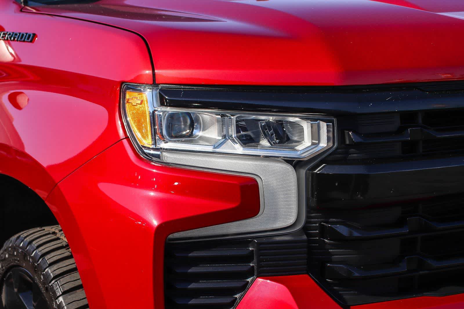 Used 2023 Chevrolet Silverado 1500 LT RWD image 9