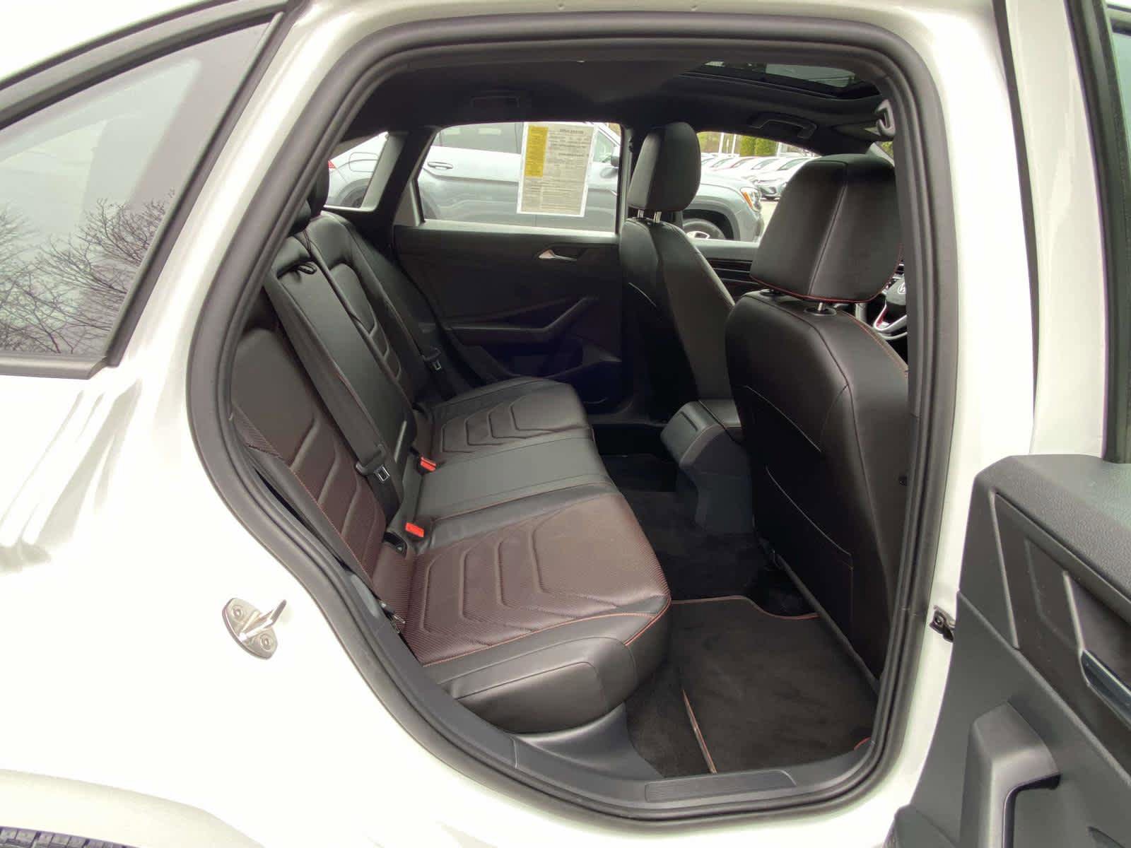 Used 2023 Volkswagen Jetta GLI Autobahn FWD image 28