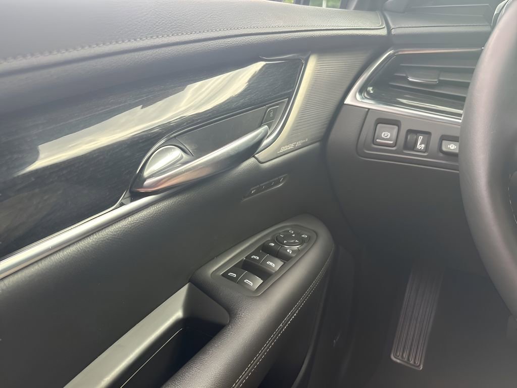 Used 2021 Cadillac XT5 Premium Luxury image 21