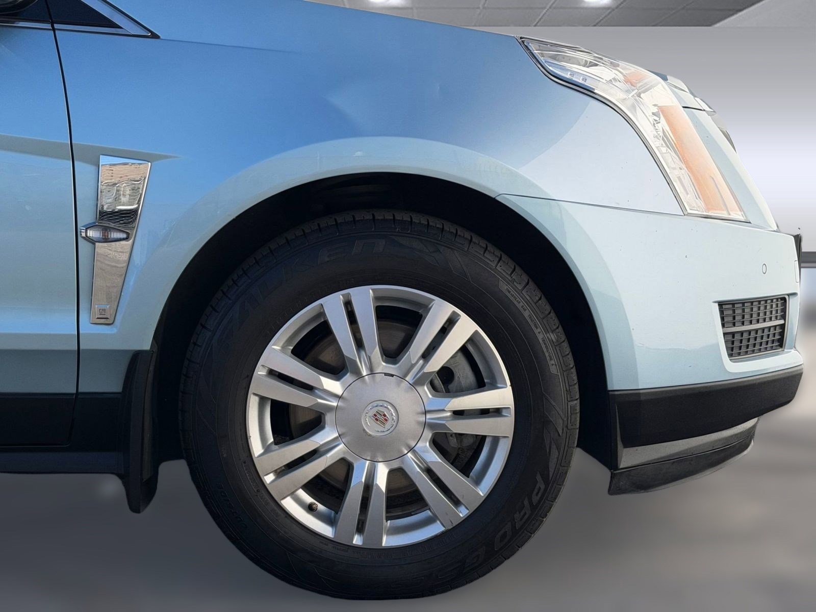 Used 2011 Cadillac SRX Luxury image 10