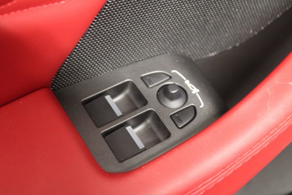 Used 2024 Jaguar F-TYPE R AWD/4WD image 22